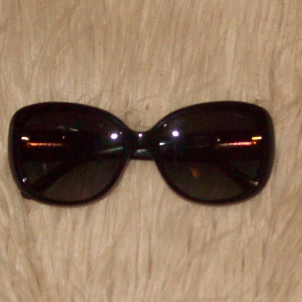GUCCI 3644 SUNGLASSES-, BLACK!  NWOT + BONUS PAIR OF EXTRA LENSES!